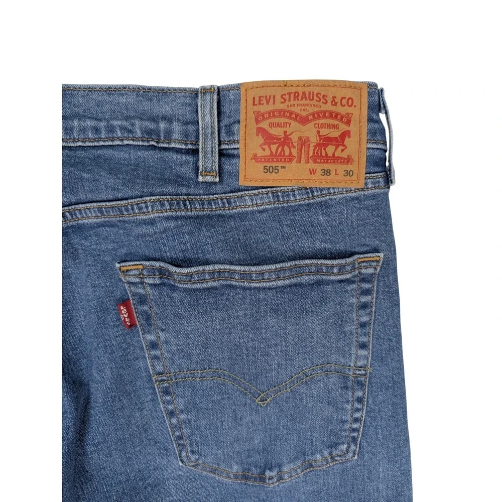 Levi's 505‎ Regular Fit Light Blue Wash Straight Leg Denim Jeans Mens Size 38x30